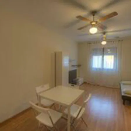 Apartment 4p *